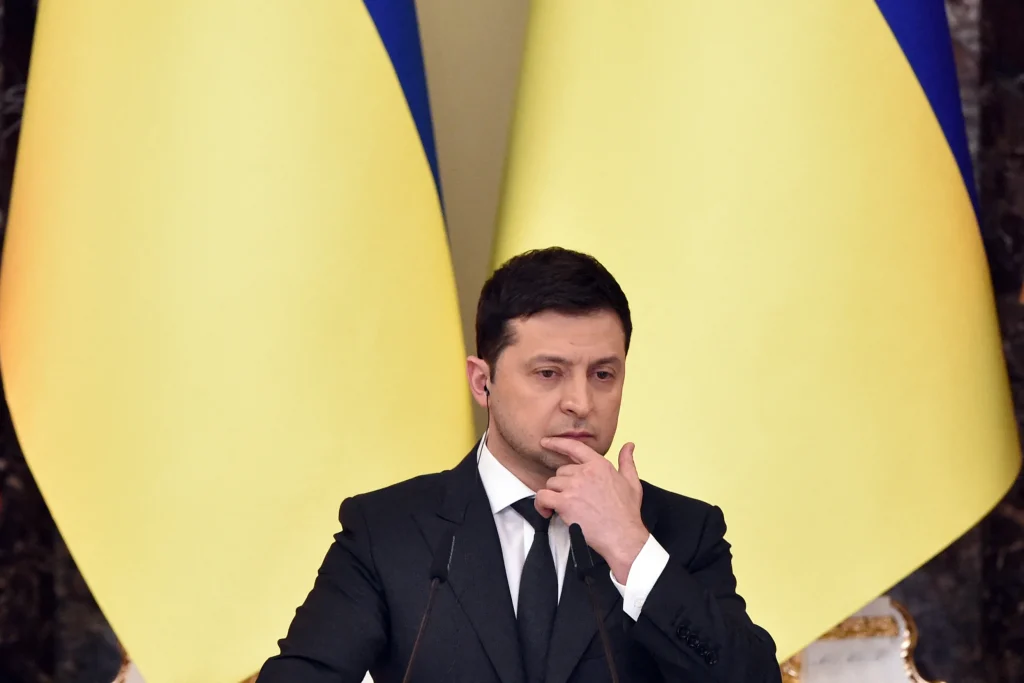 Frustrated Ukrainian President Asks Putin for Talks