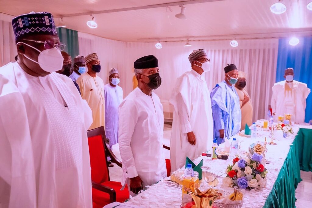 Breaking! Aspirants Arrive Villa For Meeting with Buhari
