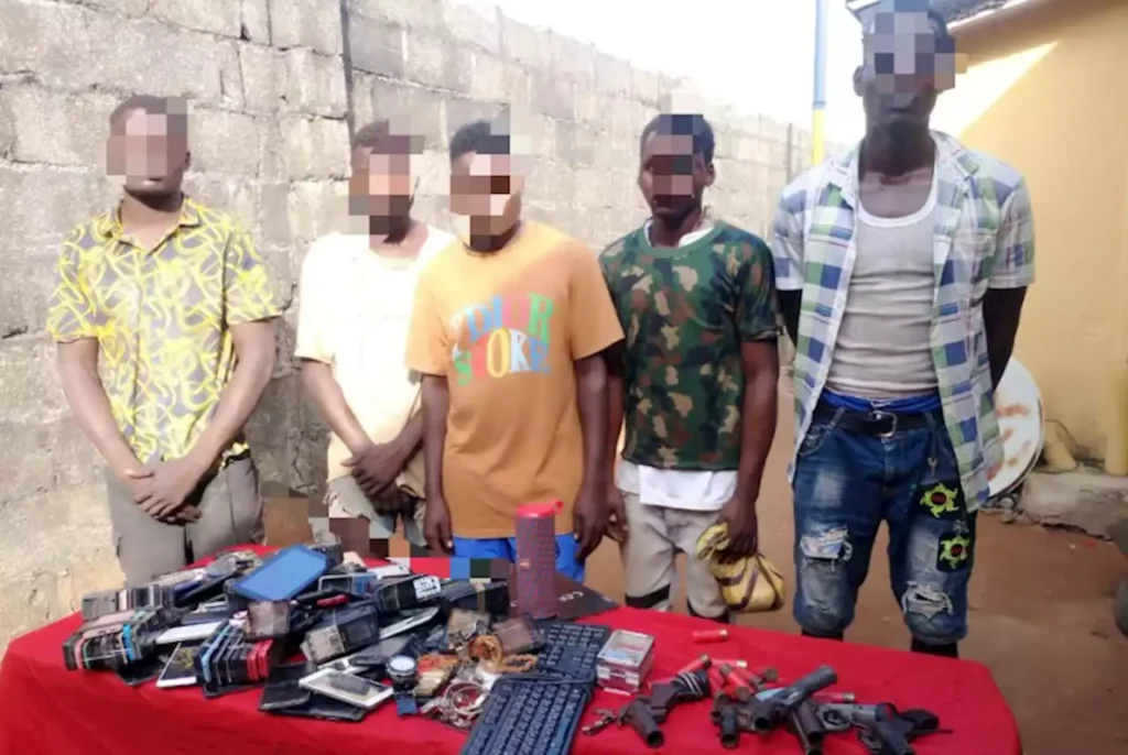 Police Nab 5 Notorious Robbery Suspects, Recover Arms in Imo