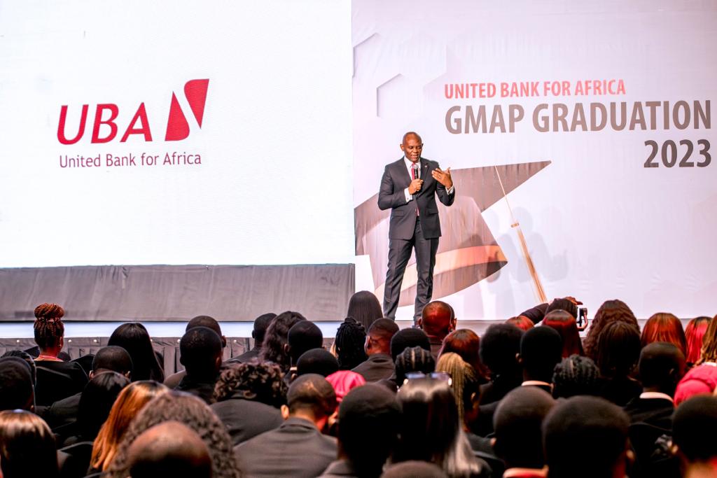 Tony Elumelu Addressing Trainees 