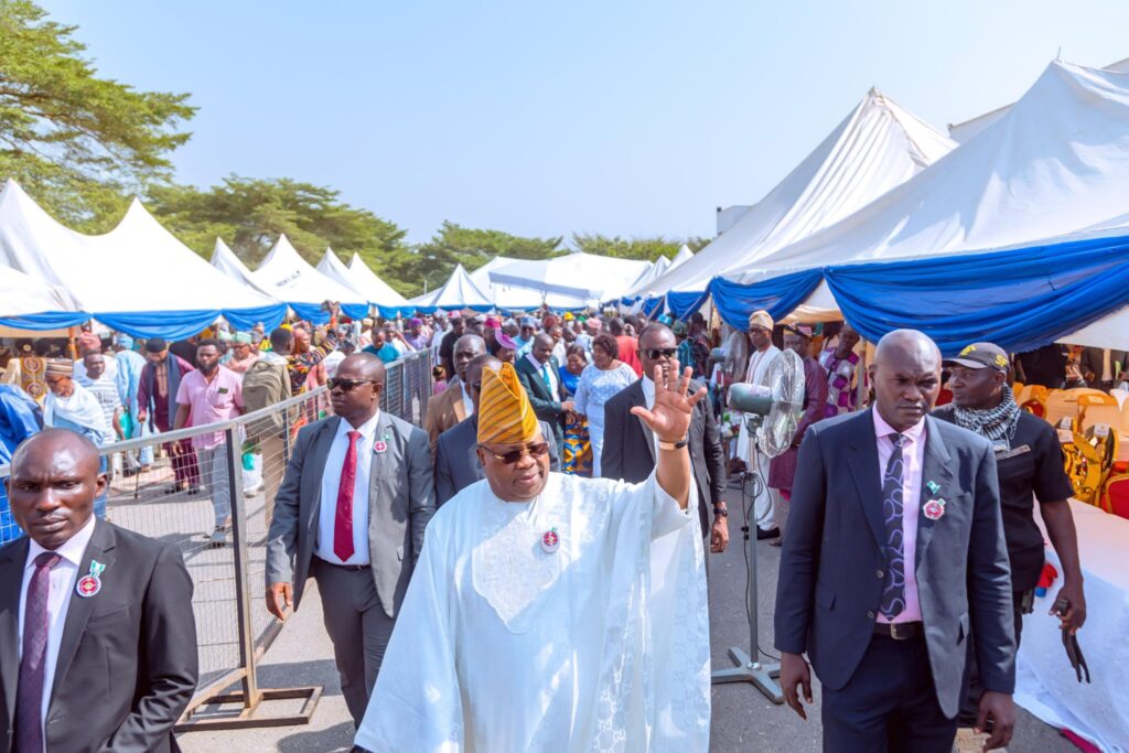 Osun: Oyinlola, NLC Endorse Adeleke for Second Term