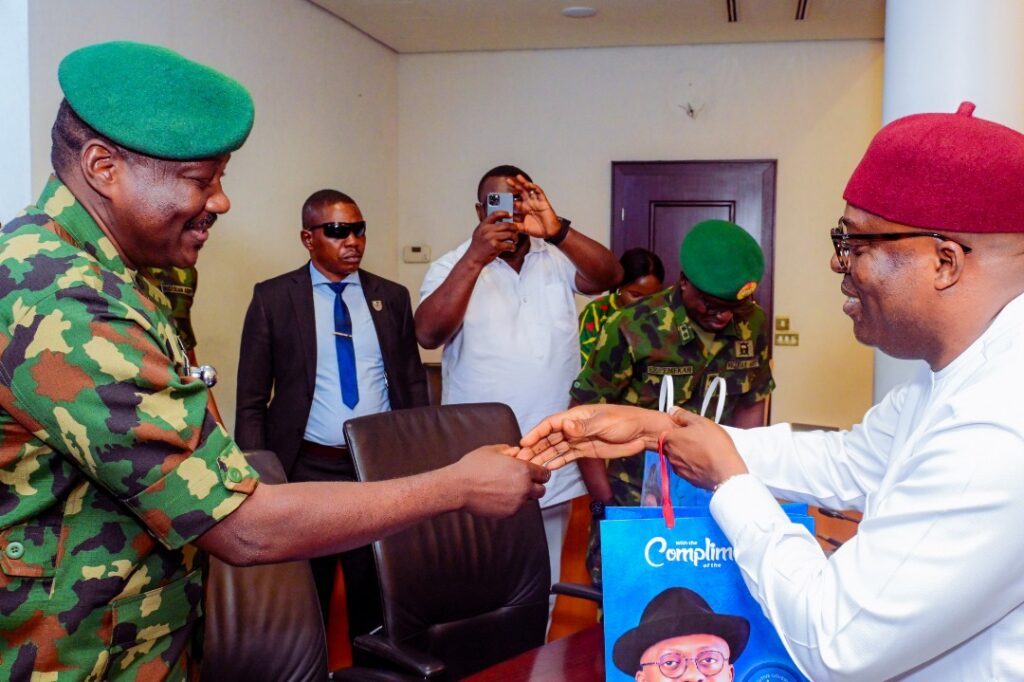 Fubara Seeks Synergy with Army to Fight Pipeline Vandalism in Rivers