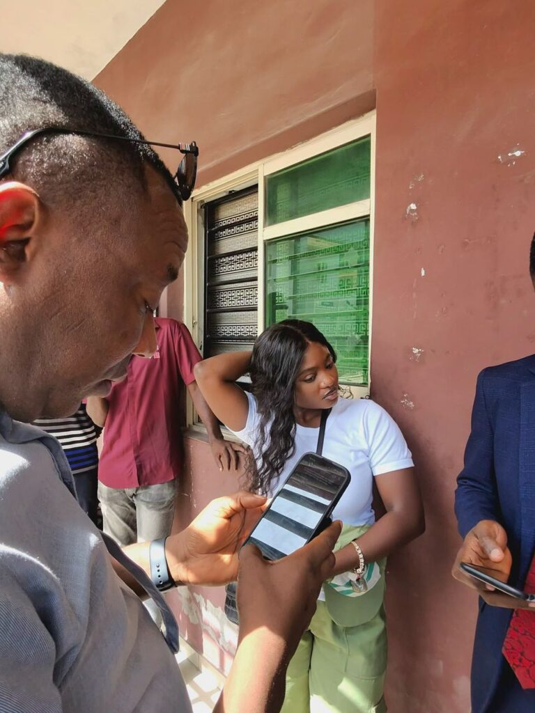 Sowore, Others Accompany Youth Corps Member as She Appears Before LGI in Lagos Today