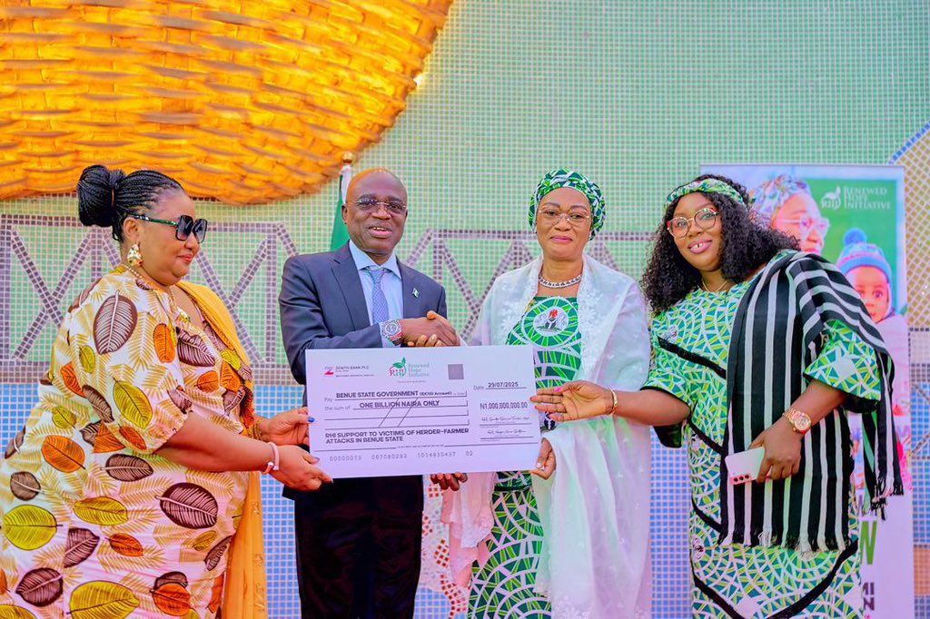 Benue: First Lady Donates N1bn, Relief Materials to Victims of Yelewata, Dauda Attacks