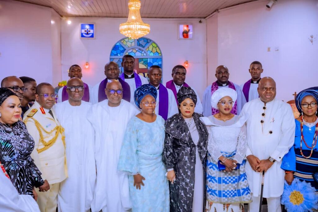 Jonathan, Diri, Oyebanji, Others Extols Olubolade’s Virtues as Ex-MILAD is Laid to Rest