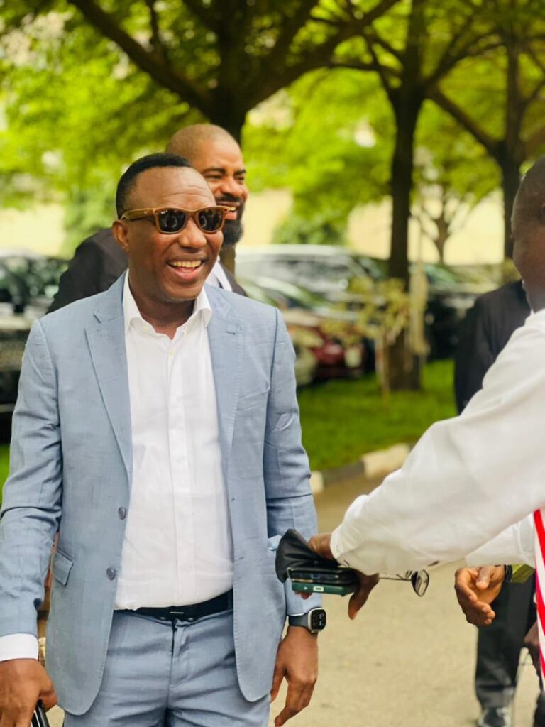 FG Reportedly Asks Microblogging Apps X to Take Down Sowore’s Tweet