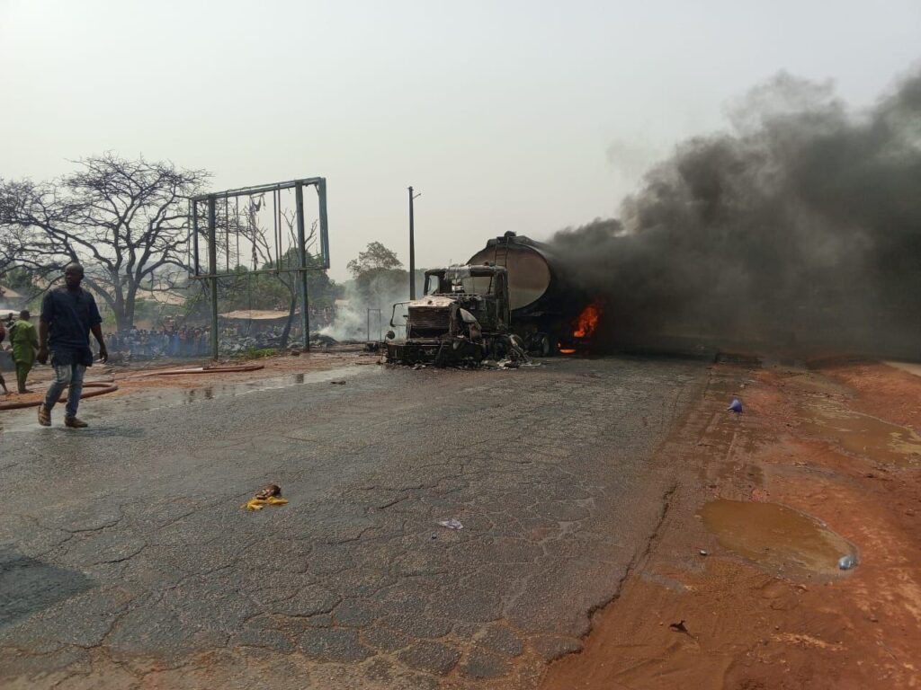 Sanwo-Olu Mourns Victims of Niger Fuel Tanker Explosion