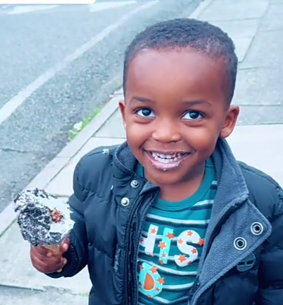 Adorable Moment Abroad -Based Nigerian Woman Shows His Yoruba-Speaking Toddler