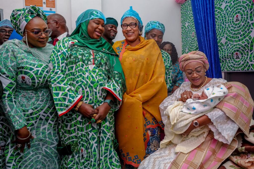 2026: Oluremi Tinubu Unveils Nigeria’s First Baby, Presents Birth Certificate