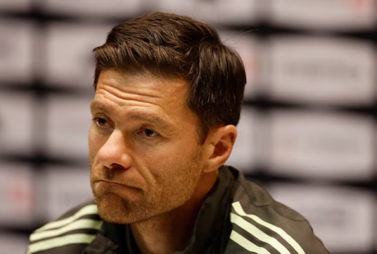 Alonso Leaves Real Madrid by Mutual Agreement after Seven Months