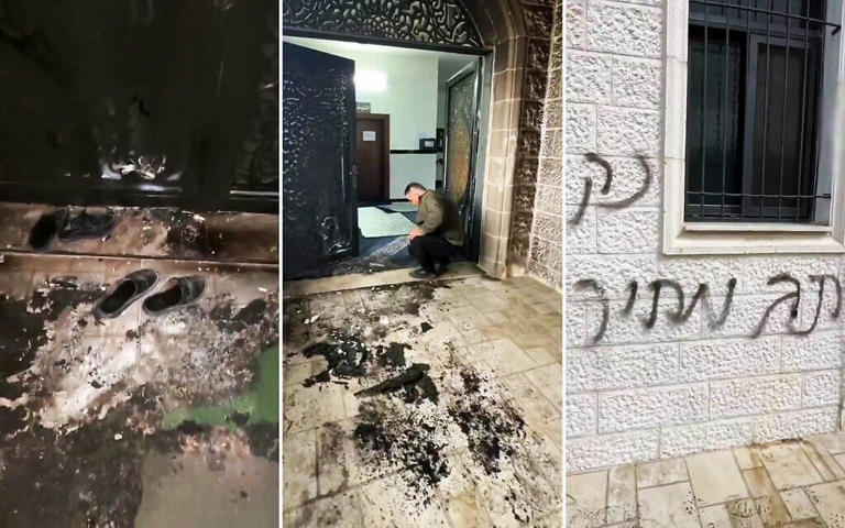 Israeli Settlers Set Fire on West Bank Mosque, Spray Hate Graffiti
