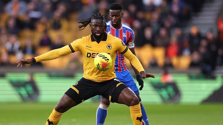 Wolves, Sunderland Condemn Racist Abuse Directed at Arokodare, Mundle