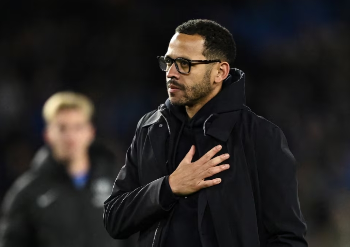 Just In: Chelsea Fires Rosenior after Worst Scoring Drought in 114 years