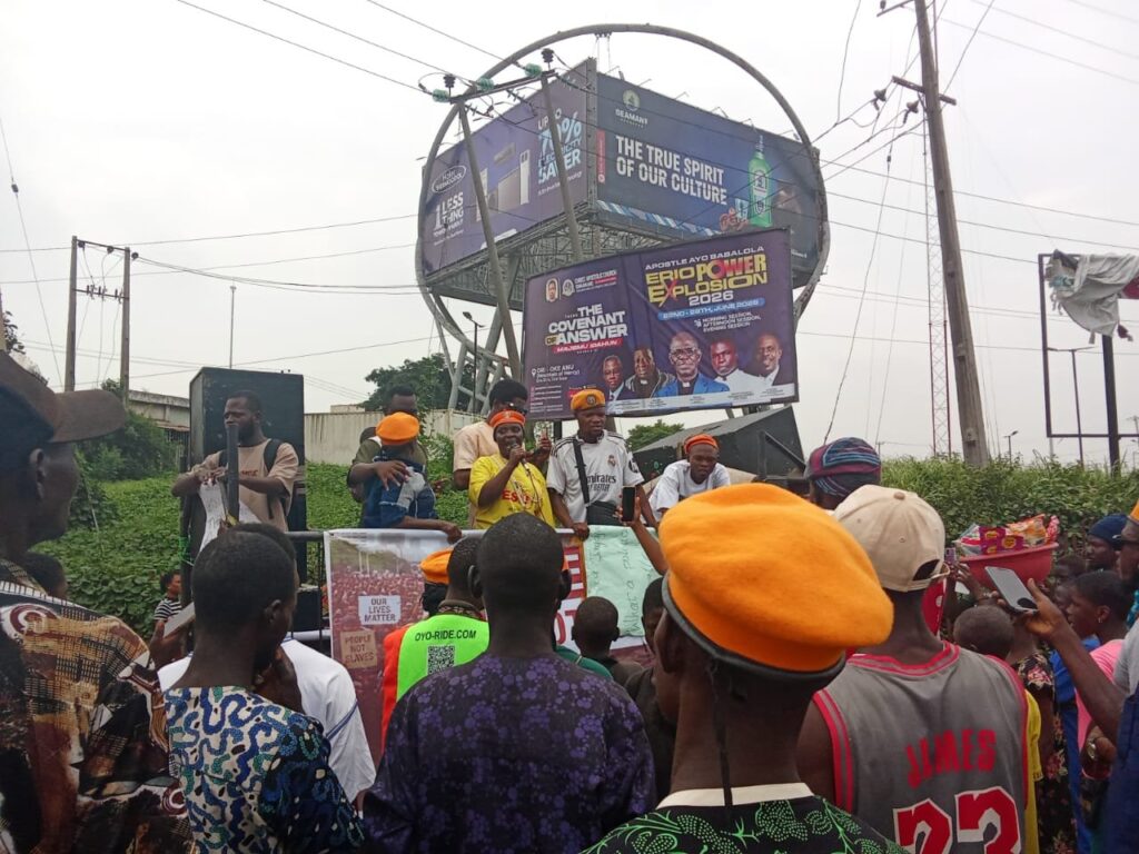 #TakeitBack Movement Storms Ibadan in Protest over Kidnapped Oyo Schoolchildren, Teachers