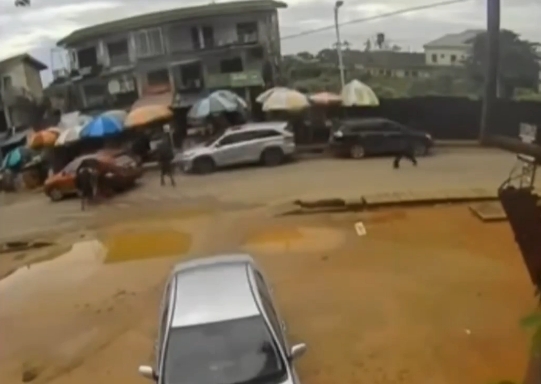 CCTV Footage Capturing Moment Kidnappers Abducted Woman in Edo Market Surfaces Online