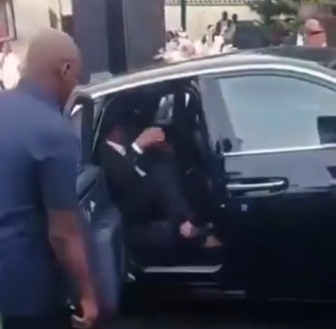 See Leaders Asking Nigerians To Endure Hardship; Fayose Laments After Sighting Two Rolls Royces In Wike’s Convoy