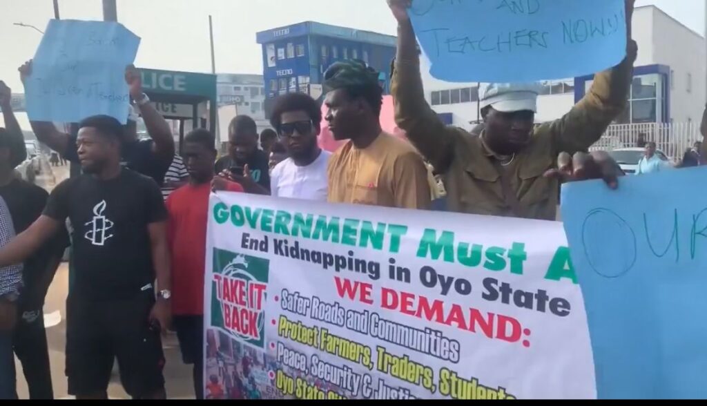 Protesters Storm Ibadan Over Oyo Kidnappings; Demand Govt Action