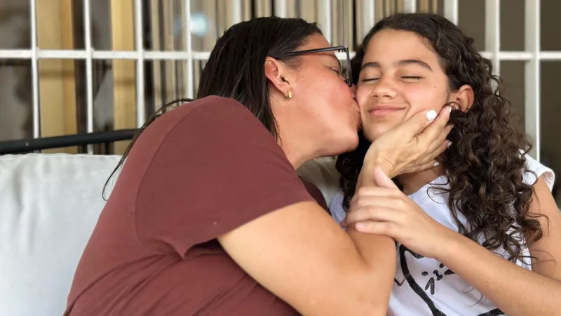 ‘I Ate Ketchup and Cheese’ Venezuelan Girl Trapped under Quake Rubble for 32 Hours Says