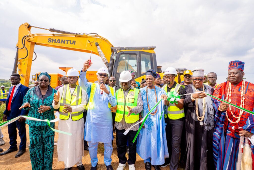 Tinubu Flags Off Reconstruction of Ibadan-Ijebu Ode Road